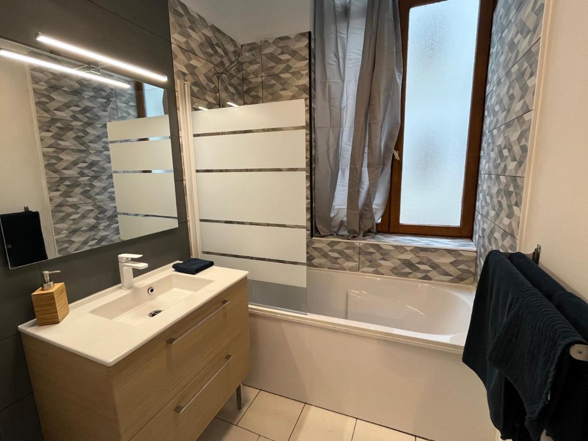 Superbe Appartement En Centre Ville D'Arras Exterior foto